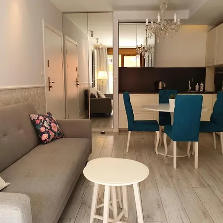 Aurora Apartament Z Balkonem Apartment